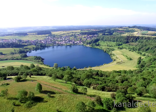 Schalkenmehrener Maar